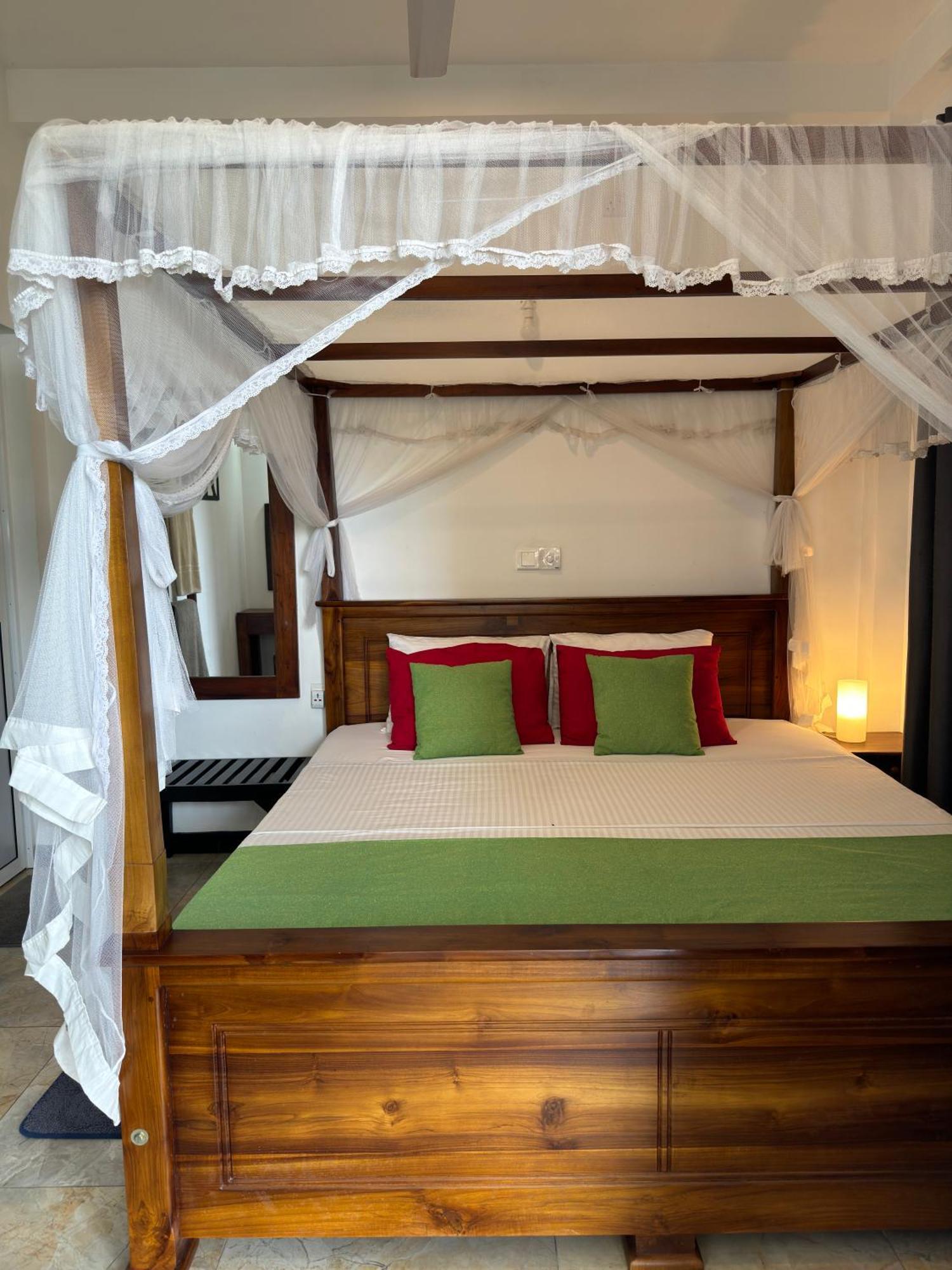 The Tide'S Tale Hotel Galle Bagian luar foto