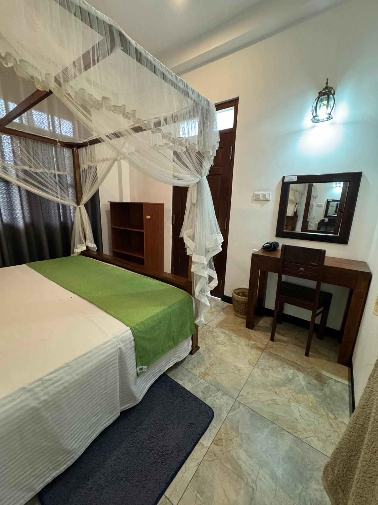 The Tide'S Tale Hotel Galle Bagian luar foto